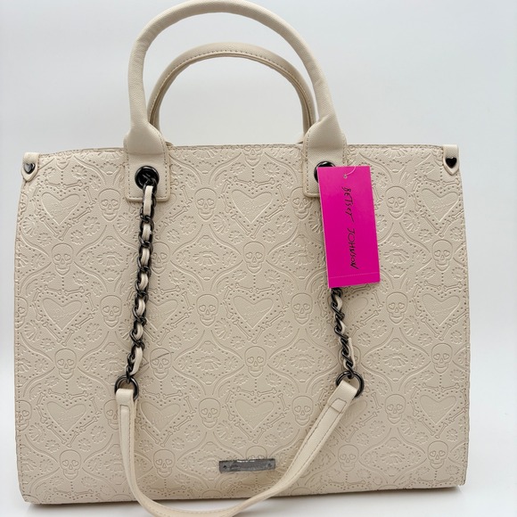 2025 Betsey Johnson Skull‎ Tote Bag HALLOWEEN Embossed Faux Leather Purse Cream - Picture 5 of 15